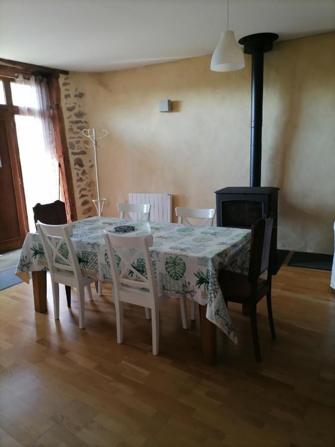Appartamento Le Relais D'Anglards Esterno foto